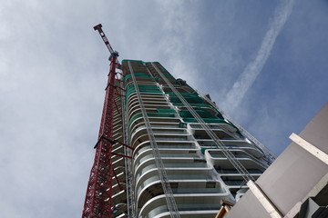 Baustelle an einem Hochhaus