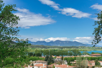 Obraz premium Panoramic view of village and lake of Banyoles in Catalonia, Spain