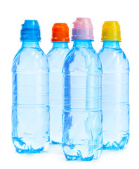 Naklejka premium Mineral water bottles isolated on white background