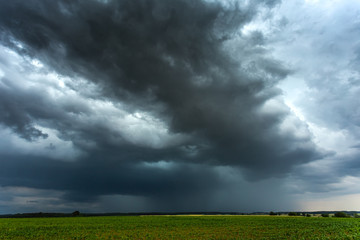 Fototapeta na wymiar Tropic storm clouds with micro burst rain