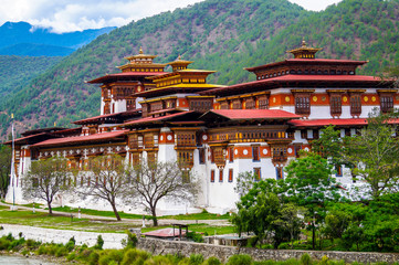 Punakha Dzong, The most beautiful Dzong or the Administrative House in Bhutan