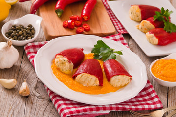 Stuffed piquillo peppers with cod. 