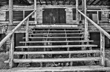sturdy stairs to a long ago abandoned lodge
