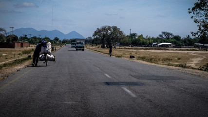 Naklejka premium On the Road in Malawi