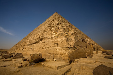 Great pyramid of Cheops and Sphinx in Giza plateau. Cairo, Egypt