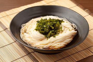 アオサのぶっかけそうめん