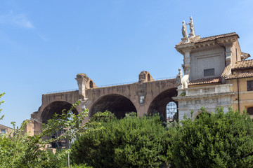 Obraz premium Panoramic view of Roman Forum in city of Rome