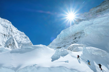 Group of professional climbers reaches the summit of Everest, Nepal