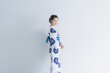 浴衣の女性