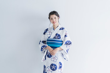 浴衣の女性