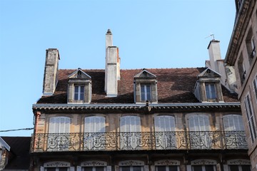 Fototapeta premium Ville de Langres - façade d'immeuble typique - Département de la Haute Marne - France