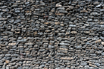 Steinkorbmauer