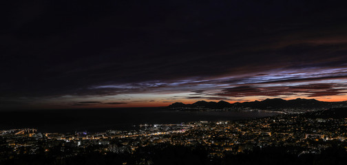 VUE SUR LA BAIE DE CANNES
