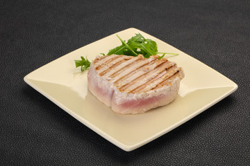 Grilled tuna steak