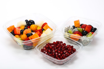 Sliced fruit mix in the box