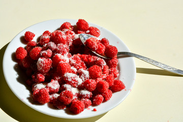 Raspberry with sugar