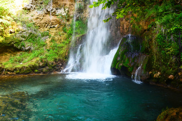 Naklejka premium wodospad