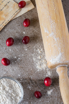 Holiday Baking with Fresh Cranberries