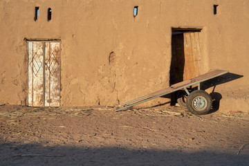 Obraz premium Traditional Nubian house made of mud in Abri, Sudan