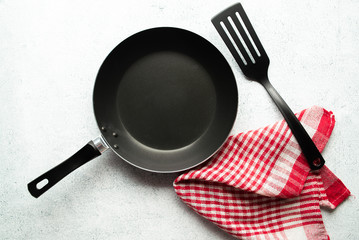 empty pan 