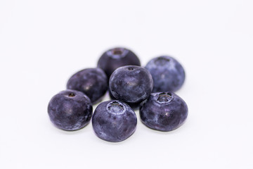 blueberry, fruit, berry, food, fresh, blueberries, blue, isolated, ripe, healthy, sweet, white, dessert, bilberry, juicy, berries, organic, closeup, delicious, diet, health, macro, white background, f