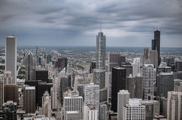 Fototapeta na wymiar Chicago from above with a dramatic sky - travel photography