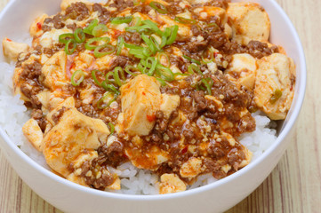 マーボー豆腐どんぶり