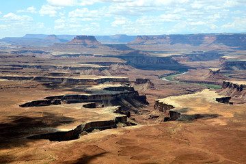 view over Canyonlands National Park and green river 