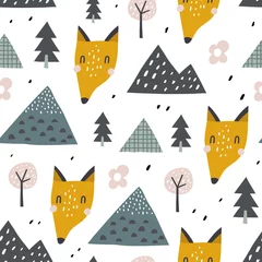 Behang Kinderachtig naadloos patroon met bos, berg en vos. Goed voor kinderstof, textiel, kinderkamerbehang. Naadloos landschap. Scandinavische stijl © bukhavets