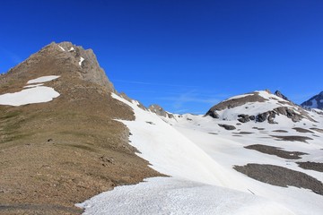 montagnes des Alpes