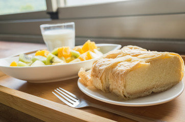 breakfast with fruit and cake