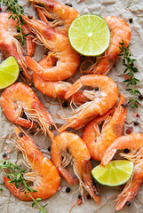 Shrimps served with lemon