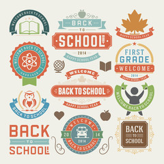 Fototapeta premium Back to school design elements sale labels and badges set vector illustration.