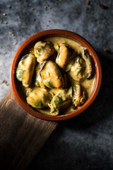 mejillones al curry, spanish curried mussels