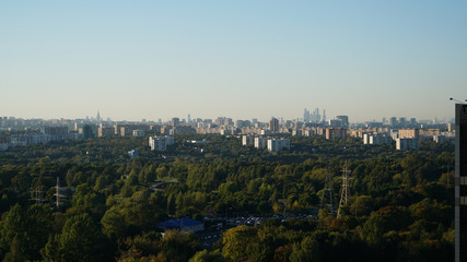 Obraz premium Moscow cityscape, a mixture of buildings against the blue sky at dawn