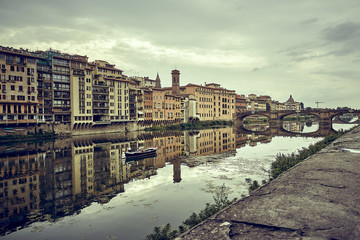 Fototapeta na wymiar Ponte Vecchio on the river Arno in Florence, Italy