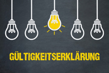 Gültigkeitserklärung / Tafel mit Glühbirnen