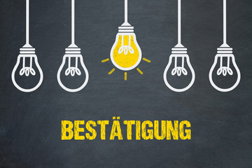 Bestätigung / Tafel mit Glühbirnen