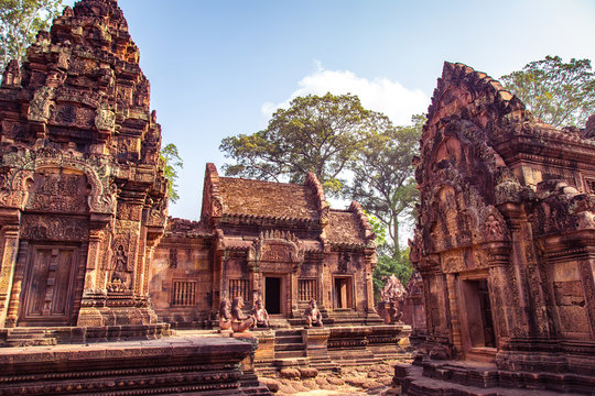 Karuda Bird Gardians Carvings at Banteay Srei Red Sandstone Temple, Cambodia