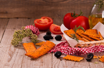 Tomato crackers. 