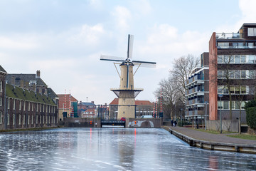 Rotterdam, Holanda, Febrero 25, 2018: Windmill.