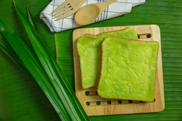 Top view pandan custard topping sliced bread