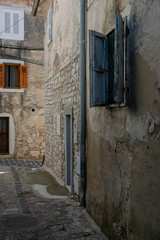 Fototapeta na wymiar street in old town of croatia