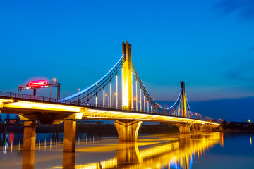 Obraz premium The Yingxiong bridge at nigh