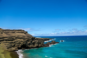 the sea and rocks in hawaii