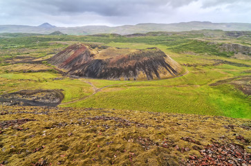 Islandia, krater Grabrok lub Storu-Grabrok © robnaw