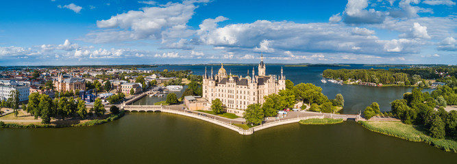 Panorama Schweriner Schloss - obrazy, fototapety, plakaty