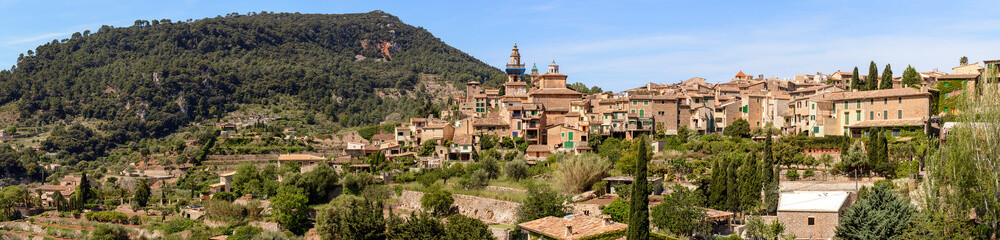 Valldemossa, rural town in an idyllic valley in the midst of the Tramuntana mountains of west Mallorca. Baelaric islands, Spain
