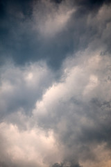 Fototapeta na wymiar Dark clouds in the sky before the storm