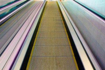 Obraz premium rolling sidewalk